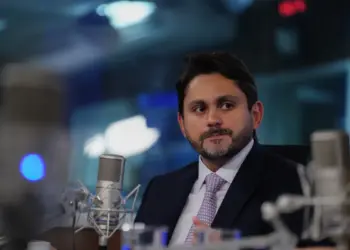 Após ser denunciado pela PGR por esquema de emendas, Juscelino Filho deixa Ministério das Comunicações