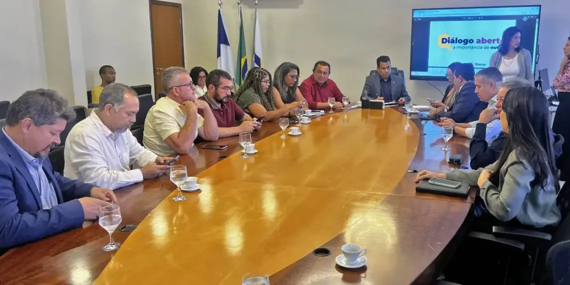 Estado conclui proposta do PCCR da Educação com impacto anual de R$ 150,5 milhões anuais; vice do Sintet afirma que governo tem condições de arcar