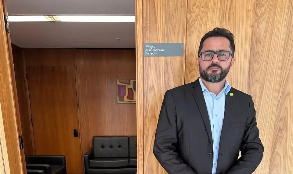 Sisepe comemora progressões, mas critica data-base de 4,17%: “Diz que finanças estão boas, mas, na hora de compartilhar, ficamos de fora”