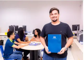 IEL Tocantins oferta 50 vagas de estágio em 13 municípios do Estado; as bolsas podem ser de até R$ 1,7 mil