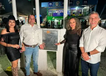 Com hasteamento das bandeiras e apresentação da banda da PM, 50ª Expo Gurupi é aberta oficialmente