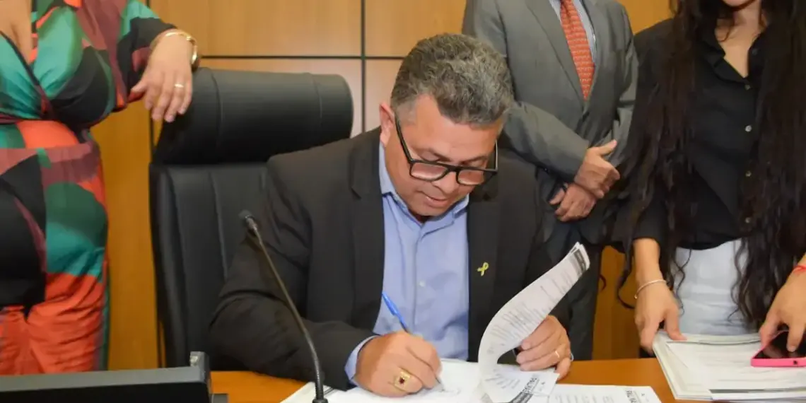 Comissão de Finanças da Câmara aprova autorização para Prefeitura de Palmas contrair financiamento de R$ 300 milhões