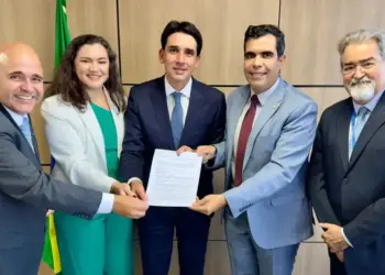 Em audiência com Ricardo Ayres, ministro de Portos e Aeroportos projeta concessão hidroviária com derrocamento do Pedral de Lourenço até o fim de 2026