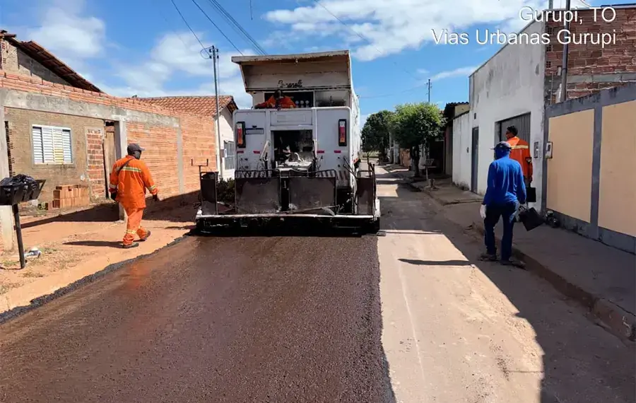 Com o fim do período chuvoso, Prefeitura de Gurupi retoma obras de pavimentação e recapeamento asfáltico pela cidade