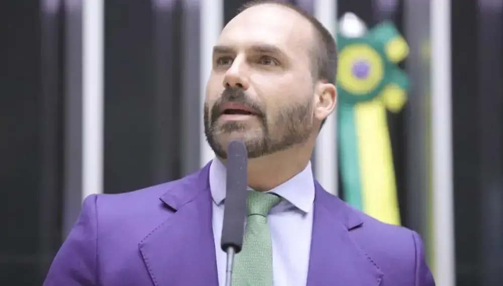 PGR quer investigar atuação de Eduardo Bolsonaro contra autoridades e instituições brasileiras