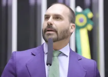 PGR quer investigar atuação de Eduardo Bolsonaro contra autoridades e instituições brasileiras