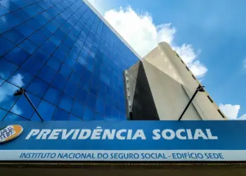 INSS prepara plano para ressarcir aposentados vítimas de fraude e vai abrir procedimento para investigar entidades envolvidas em esquema 