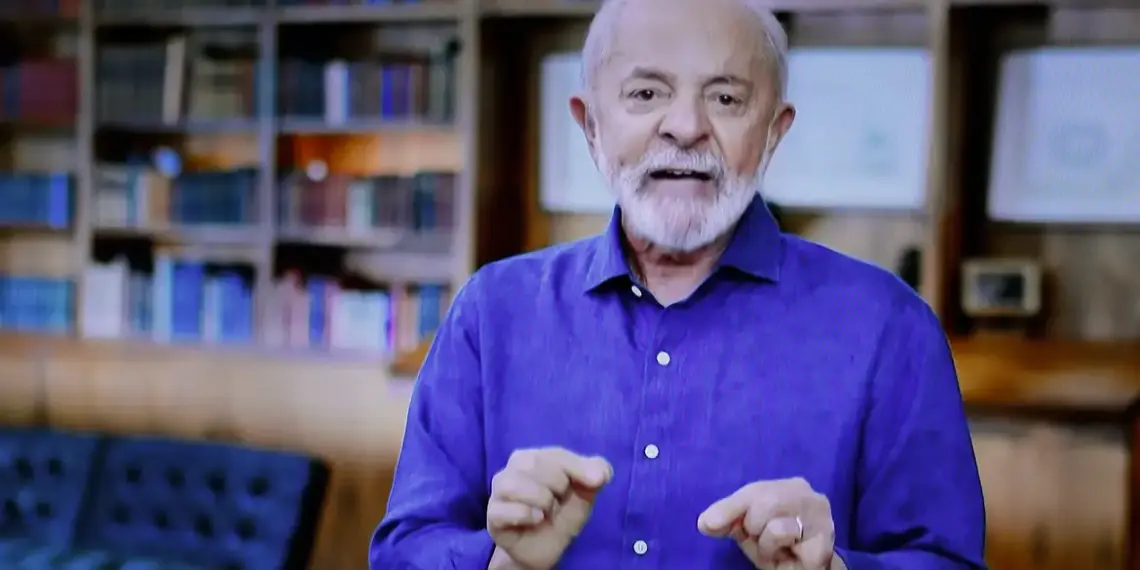 No Dia do Trabalhador, presidente Lula defende debate sobre fim da escala 6×1 e aborda fraude no INSS
