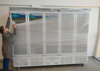 Com investimento de mais de R$ 300 mil, governo do Tocantins entrega 10 câmaras frias para armazenar vacinas; veja as cidades beneficiadas