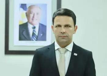 Chefe de Gabinete de Eduardo, Carlos Jr exalta posicionamento da Câmara: “Nunca antes na história de Palmas se viu tamanha demonstração de unidade e compromisso institucional”