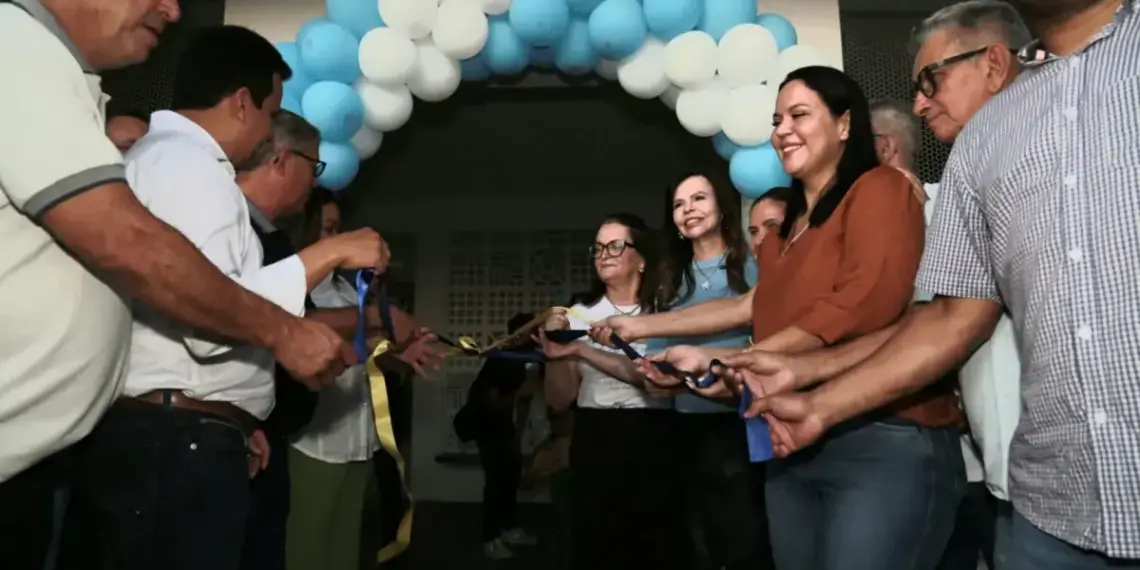 Em entrega de Centro de Educação Infantil, Dorinha é defendida para o governo do TO por Big Jow, prefeito de Cristalândia e presidente da ATM