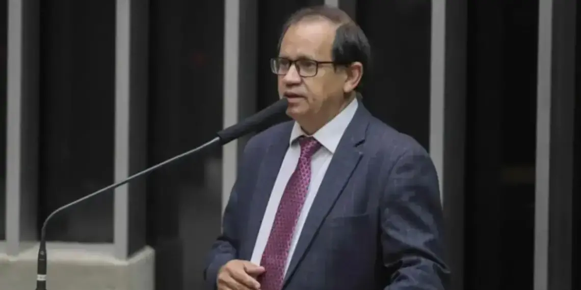 Com a iminente retotalização dos votos, Eli Borges afasta possibilidade de perder vaga para Célio Moura: “Conversa fiada”