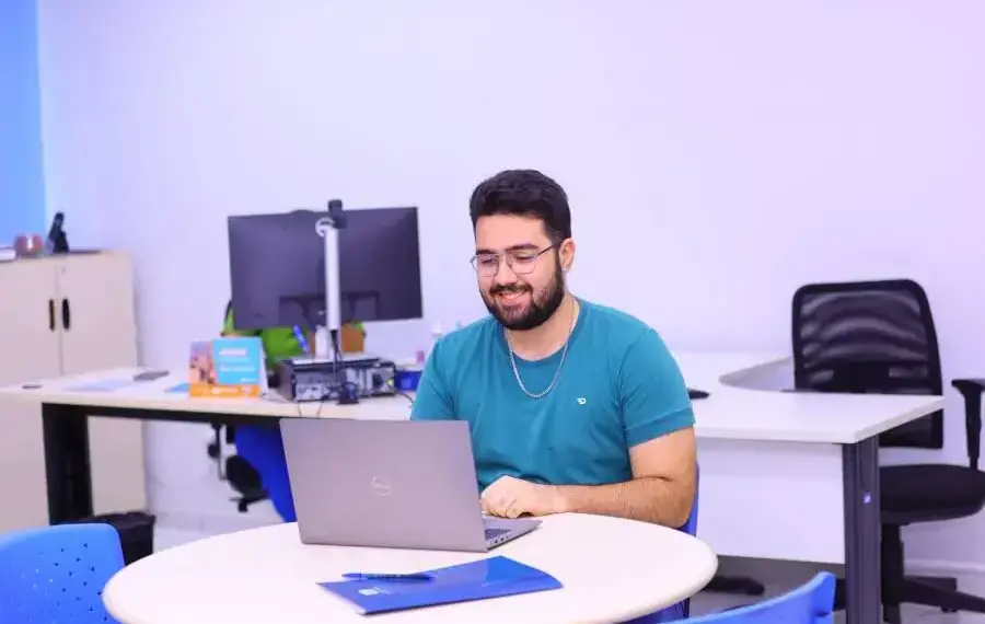 IEL Tocantins oferta vagas de estágio em 15 municípios do Estado; bolsas podem chegar até R$1.200,00