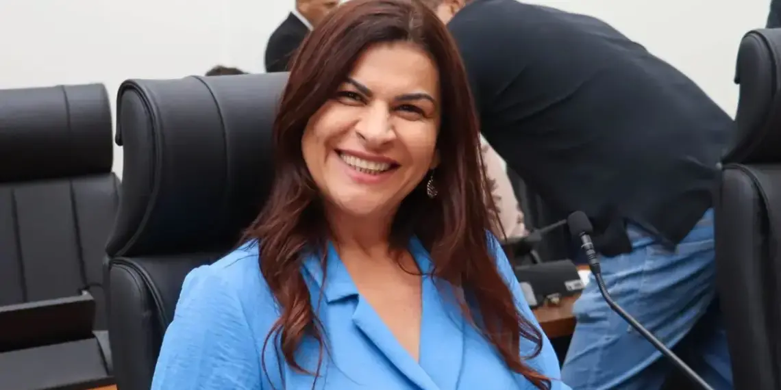 Projeto da vereadora Karina Café quer proibir nomeação de condenados por racismo, feminicídio e homofobia em cargos públicos municipais