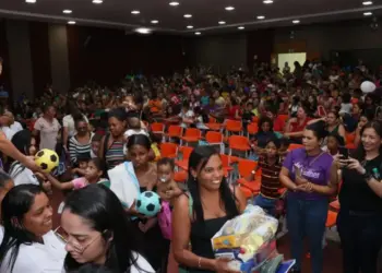 Ação da Prefeitura de Palmas e da ONG Love Together Brasil atende 1,5 mil mulheres e crianças em situação de vulnerabilidade