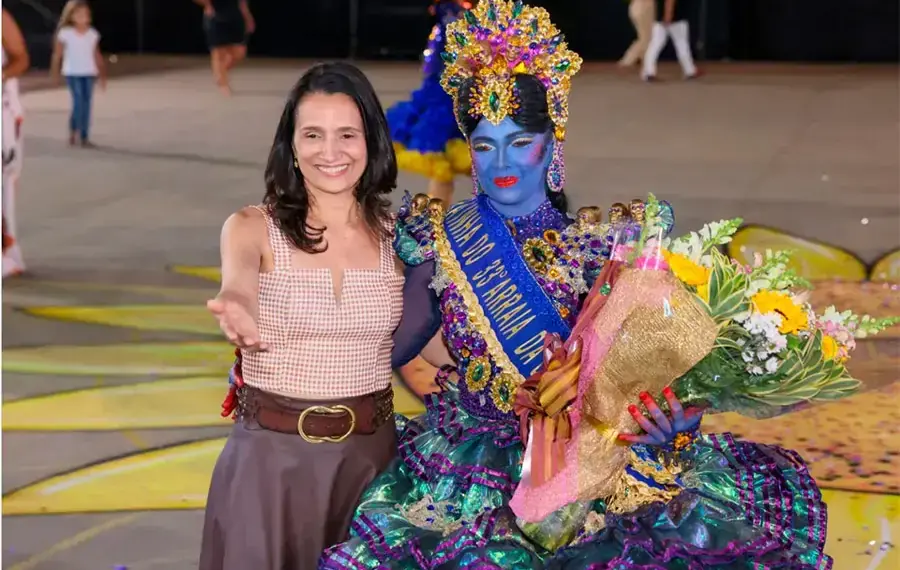Integrante do grupo São João das Palmas, Ana Paula Santos é eleita Rainha do 33º Arraiá da Capital em noite de brilho e tradição