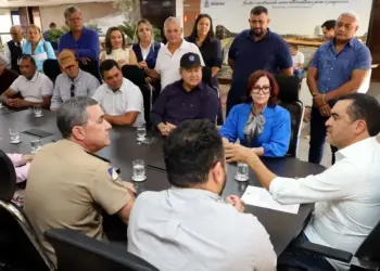 Estado vai analisar incluir pavimentação de trecho da TO-239 no Orçamento de 2026; pedido foi feito ao governador pelos prefeitos de Itaporã, Kennedy e Brasilândia