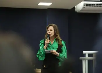 Senadora Dorinha participa do OAB TALK e debate representatividade feminina e cotas de gênero em evento na OAB Tocantins