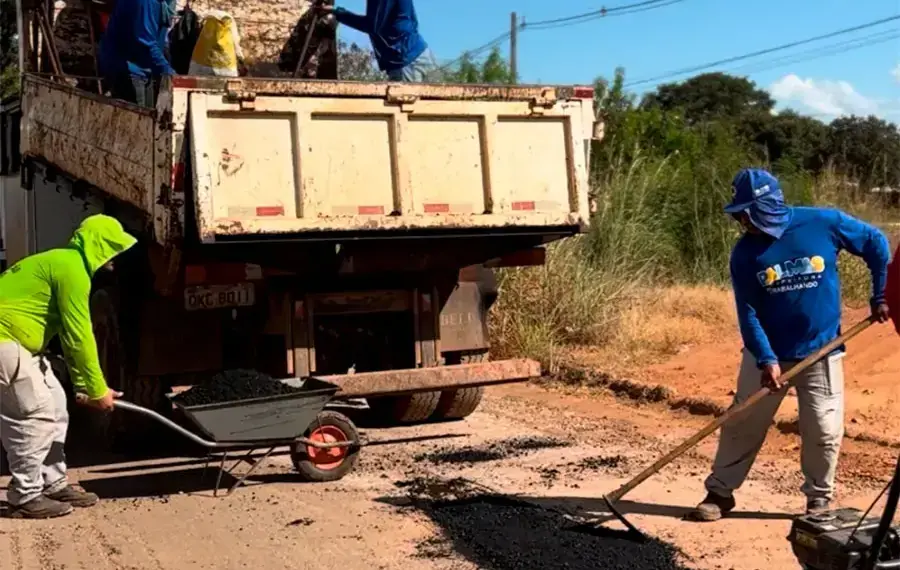 Força-tarefa com serviços de infraestrutura é intensificada em quadras da região norte de Palmas