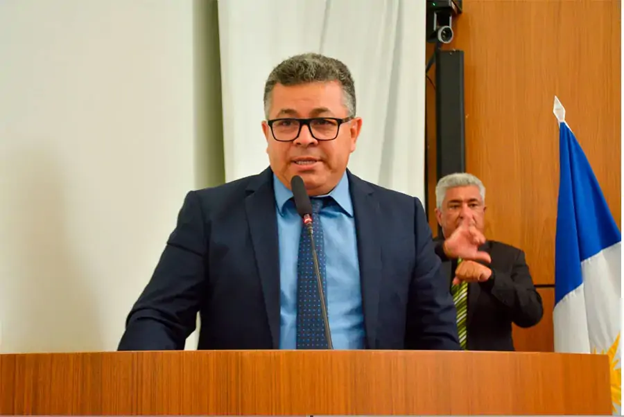 Vereador Folha propõe mudança no nome da Avenida Teotônio Segurado para Avenida Siqueira Campos e homenageia o prefeito de Palmas