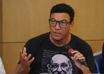 FÁBIO LOPES | Centralização dos recursos nas escolas municipais de Palmas: retrocesso na democracia e na qualidade da gestão escolar