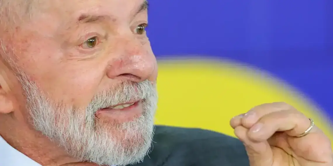 Lula defende aumento do IOF como forma de financiar gastos públicos e justiça tributária: “Queremos que as pessoas que ganham mais, paguem mais”
