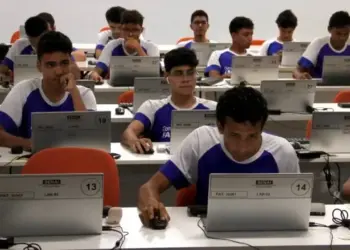 SENAI oferta 250 matrículas em áreas de operação de computador, inteligência artificial e marketing digital