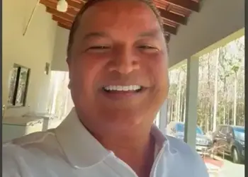 Pagamento dos salários do mês de julho dos servidores de Axixá do Tocantins é antecipado, anuncia prefeito Auri-Wulange