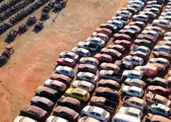 Detran/TO realiza leilão de mais de 400 veículos em Araguatins; lances variam entre R$ 20 e R$ 2 mil