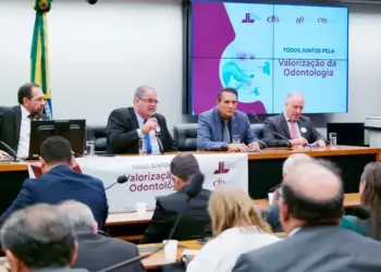 Gaguim propõe eliminação do uso de amálgamas dentários com mercúrio no Brasil em um prazo de três anos