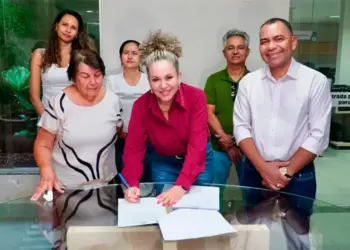 Gurupi avança na regularização fundiária com mais 87 imóveis do Povoado Trevo da Praia e início do processo no Cidade Industrial