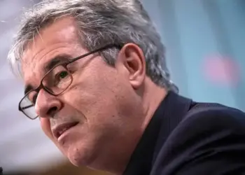 Bolsonaro nega ter descumprido proibição de uso de redes sociais