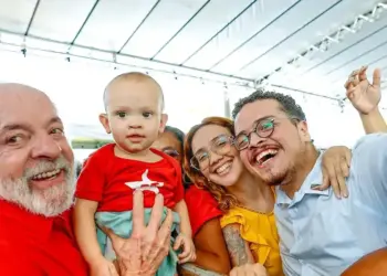 Em Araguatins, Lula agradece bancada e dá destaque a Eduardo Gomes: “Companheiro do PL que tem votado muitas coisas de interesse do governo”