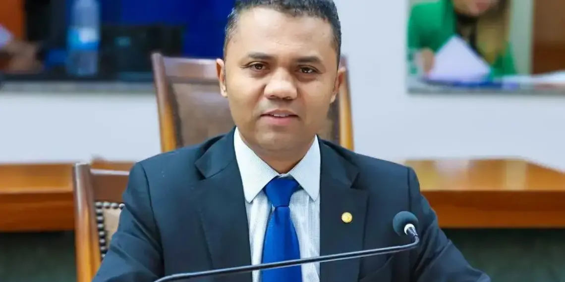 PSB desiste de cobrar R$ 123,7 mil em contribuições partidárias de Moisemar Marinho