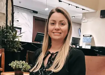 Nova procuradora-geral de Palmas, Priscila Alencar Veríssimo já atuou na Câmara dos Deputados e na Casa da Moeda