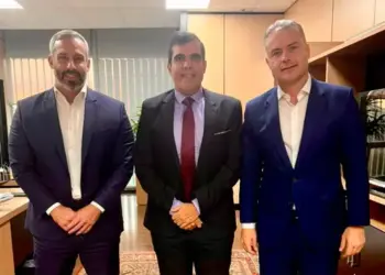 Ricardo Ayres diz que assegurou elaboração dos projetos de duplicação entre Palmas e Porto e novo anel viário de Axixá