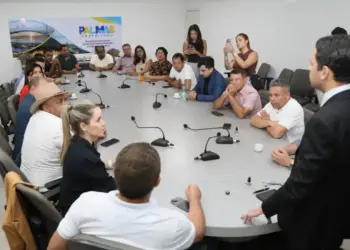 Agenda de alinhamento entre Paço e Câmara reúne 19 vereadores; Amastha e Vinícius Pires não participam