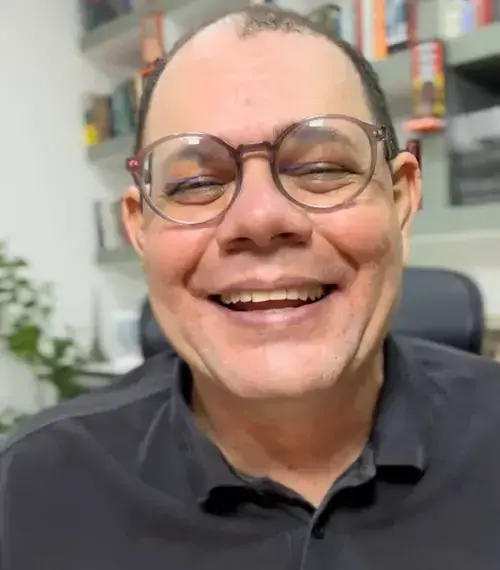 RESUMO | Wagner descarta apoiar Alexandre Guimarães ao Senado; na Aleto ninguém quer ficar de fora da base de Wanderlei; Irajá surfa numa onda sozinho: a do lulismo, que sempre venceu eleições no Tocantins