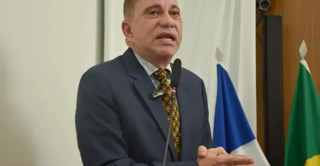 Amastha pede união da Câmara de Palmas por lei que defenda crianças da adultização na internet: “Precisamos agir urgentemente”