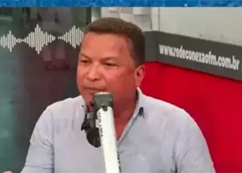 Em podcast o prefeito Auri-Wulange afirmou que o governo do Estado “deve muito à região do Bico do Papagaio, mas que é inoperante”