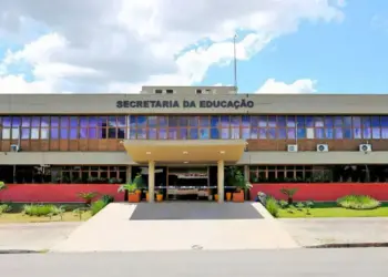 Governo do Tocantins lança edital de remoção interna para professores da rede estadual com 490 vagas; inscrições somente pela internet