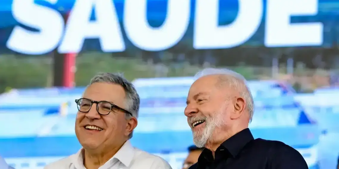 Lula defende Mais Médicos e relação com Cuba após sanção dos EUA