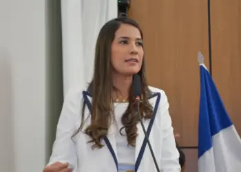 EM OFF | No retorno dos trabalhos, Vinícius Pires diz que vai intensificar fiscalização da gestão Eduardo; Walter Viana lembra da aliança do oposicionista com Carlos Velozo; Josi reafirma apoio a Dorinha