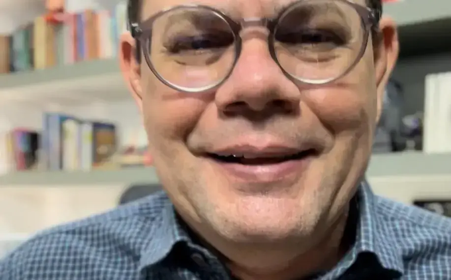 RESUMO | Wanderlei pode ficar sem os 3 senadores; municípios temem grande impacto financeiro para garantir mais Codap para câmaras; governo dá boa notícia: programa para segurança alimentar de 7 mil famílias