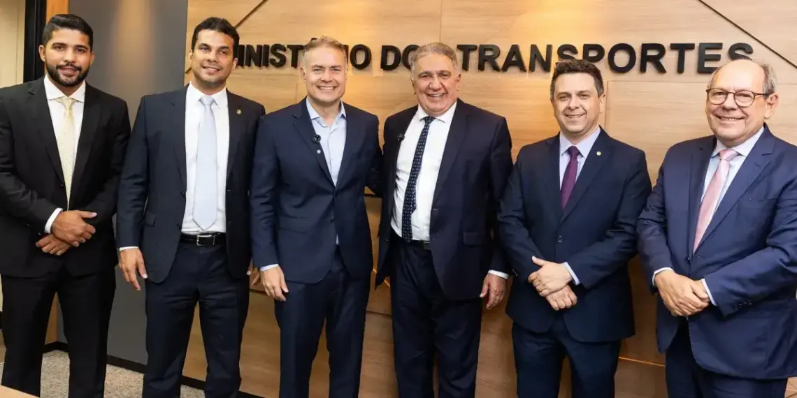 Ministro dos Transportes garante entrega da nova ponte entre Aguiarnópolis e Estreito antes de 20 de dezembro