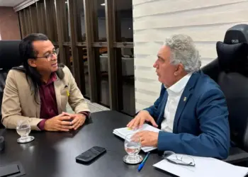 Em encontro com o coordenador do Ministério da Cultura, governador em exercício, Laurez Moreira, reafirma compromisso com o fortalecimento da cultura tocantinense