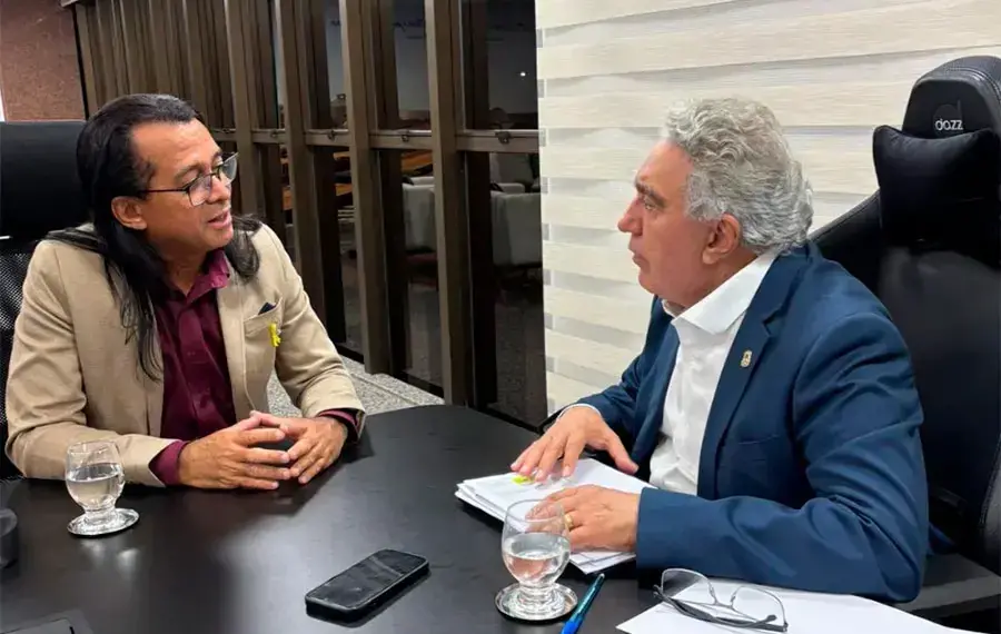 Em encontro com o coordenador do Ministério da Cultura, governador em exercício, Laurez Moreira, reafirma compromisso com o fortalecimento da cultura tocantinense
