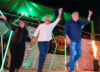 Governador em exercício Laurez Moreira abre oficialmente a Exposição Agropecuária de Dueré e garante a construção do anel viário da cidade
