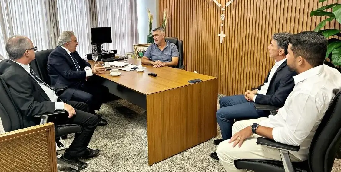 Na agenda com presidente a Aleto, Laurez Moreira confirma Raul Filho na Governadoria