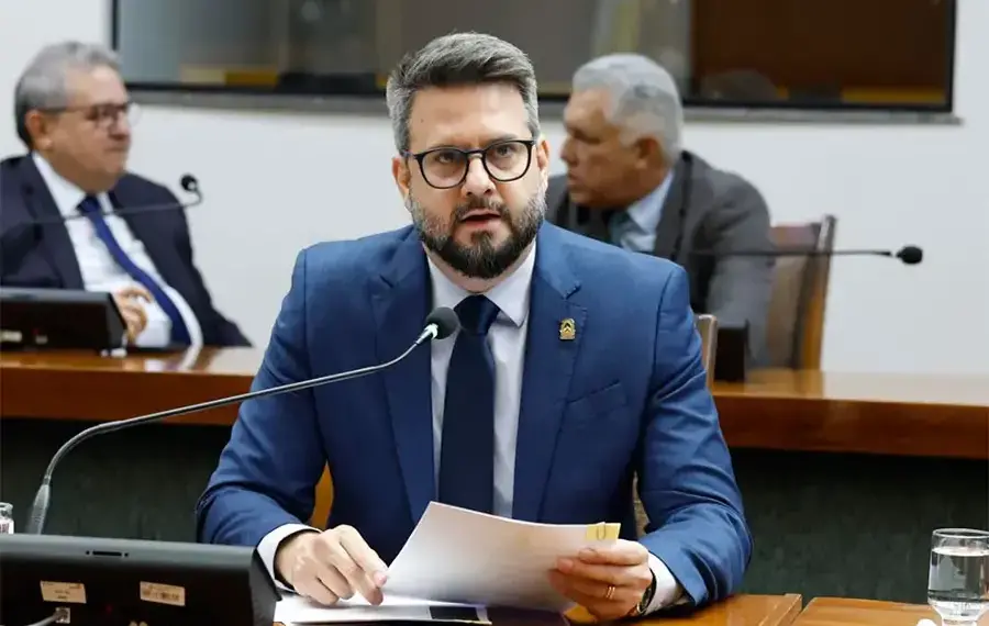 Mantoan propõe aumento da reserva de vagas em concursos públicos para pessoas com deficiência